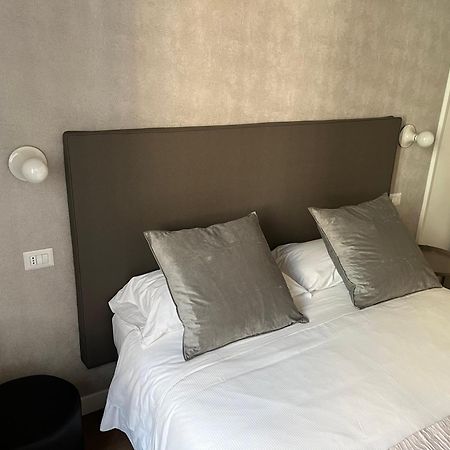 Maison Romana Trastevere Suites Bagian luar foto